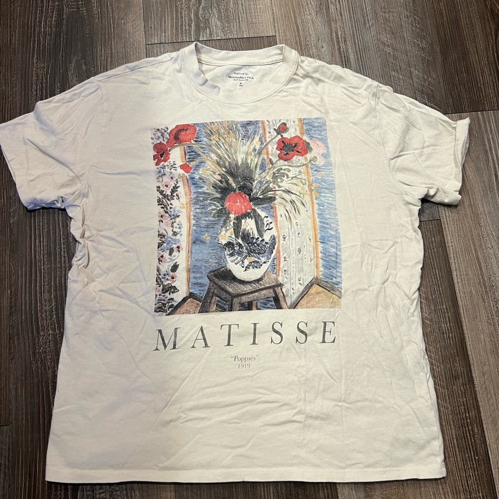 Abercrombie & Fitch oversized graphic tshirt